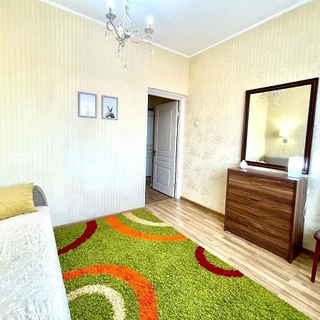 Cozy Three-Room Apartment With Mountain View Almaty Extérieur photo