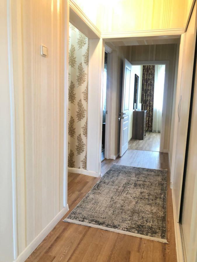 Cozy Three-Room Apartment With Mountain View Almaty Extérieur photo